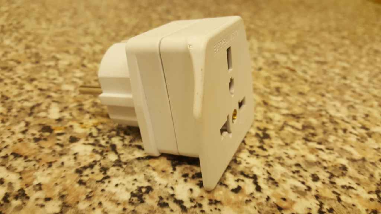 Wilko 2 Pin